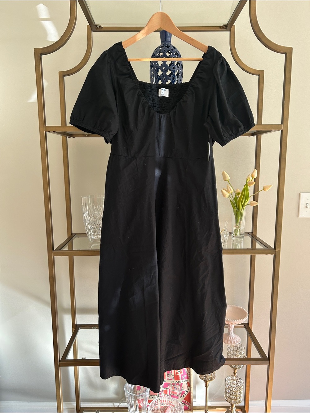 NWT Old Navy Black Puff-Sleeve Midi Dress
